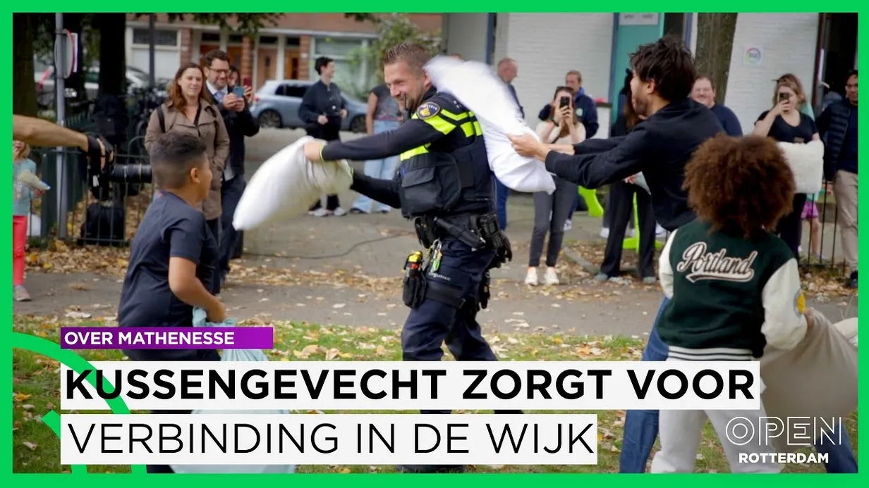 Kussengevecht zorgt voor verbinding in de wijk