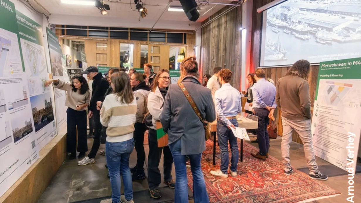 Bijpraten over Merwe-Vierhavens